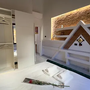  Appartamento Stylish & Cozy In The Heart Of Italia